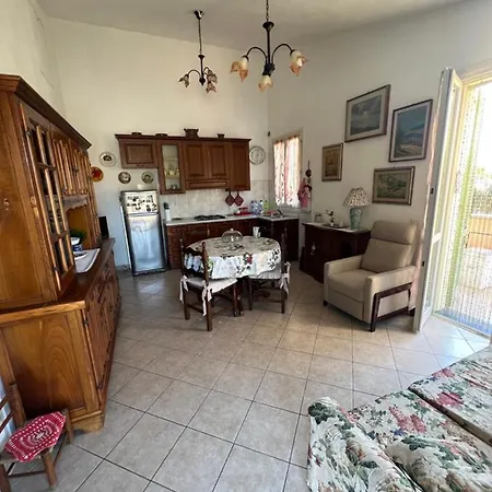 Casa Ginetta كابانّوري